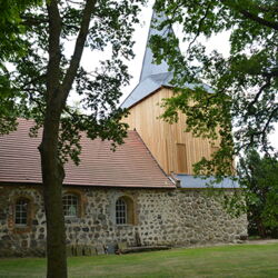 Ev. Kirche in Rosenhagen