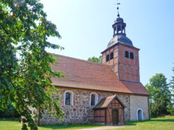 Ev. Kirche Laaslich